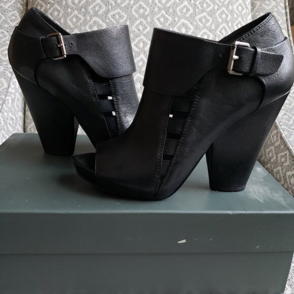 7 for All Mankind Women's Chandra Bootie 9 M/Black - Picture 3 of 11